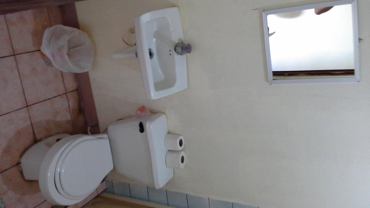 Cabinas Miss Miriam 1 Tortuguero Eksteriør bilde